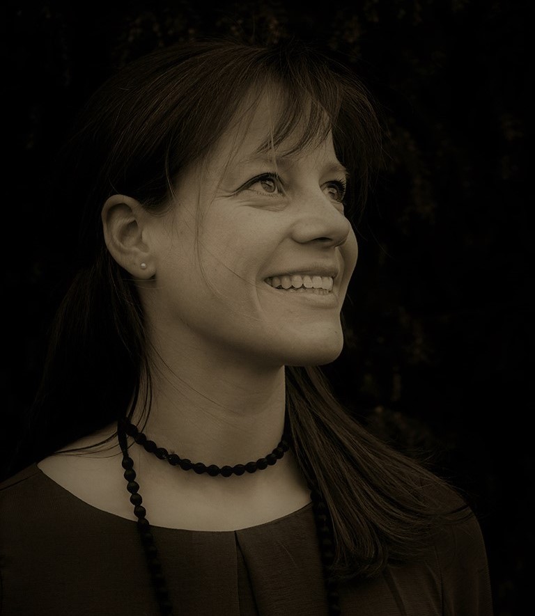 Carmen Brucker